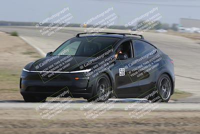 media/Oct-19-2025-Speed Ventures (Sun) [[a6e7fe67be]]/TC B/Session 2 (Outside Grapevine)/